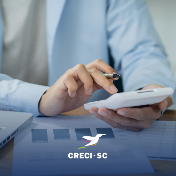 Corretor de imveis precisa emitir nota fiscal? Entenda as regras e evite problemas